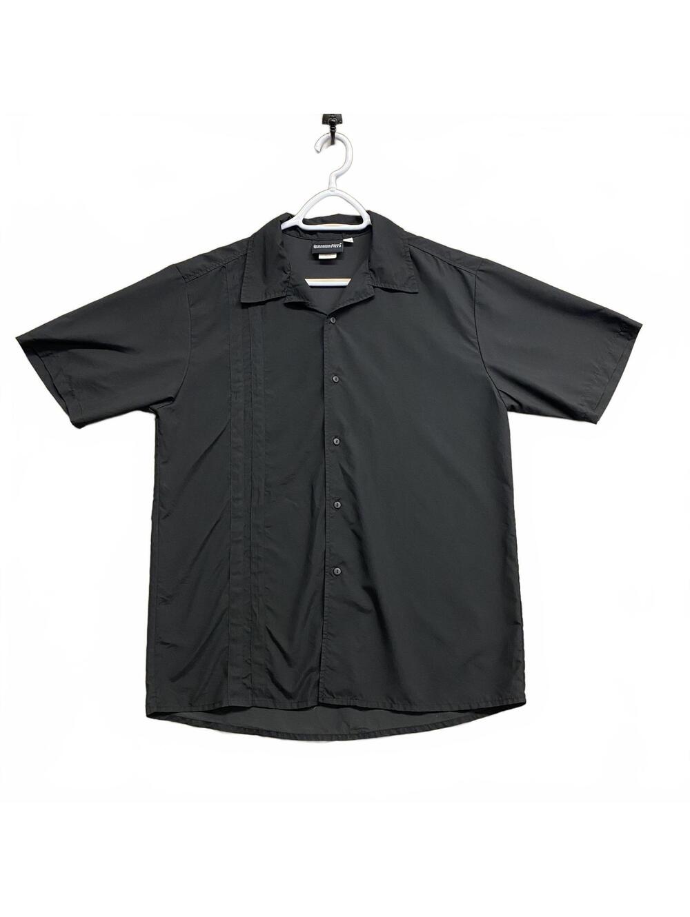 Boston Pizza Employee Black Short Sleeve Button-Up Shirt Size Large 11